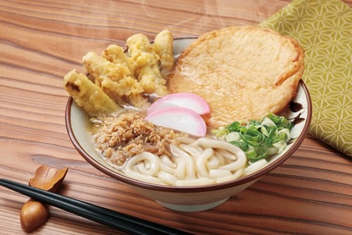 駅のかしわうどん(丸天・ごぼう天）